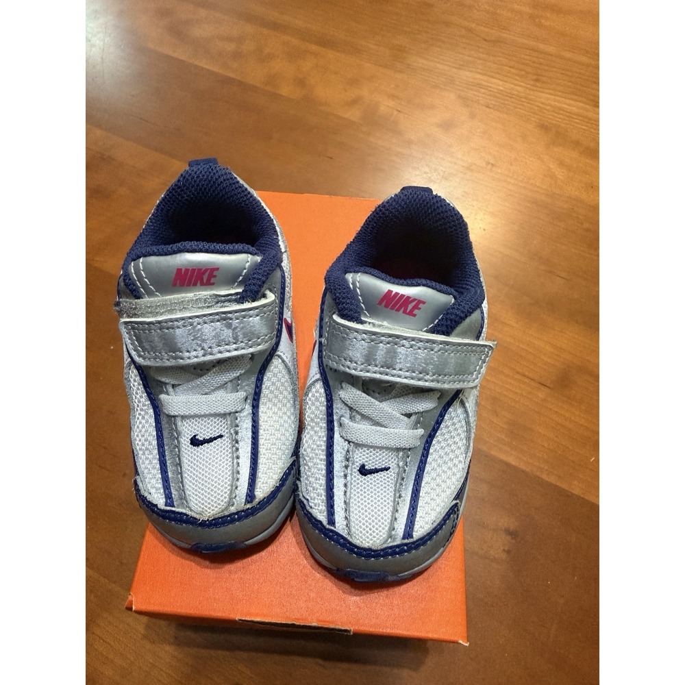 Nike Impax Tomahawk (TD) Toddler Sneakers 4 White/Silver/Blue/Pink 316796-141